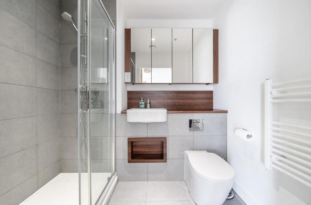 Ensuite.jpg
