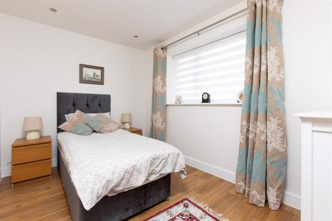 12 Albert Road, Trowbridge, BA14 7LP