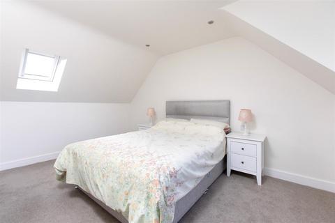 12 Albert Road, Trowbridge, BA14 7LP