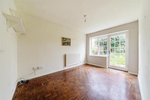 3 bedroom end of terrace house for sale, Whitefriars Way, Kent CT13
