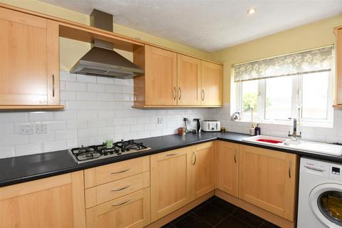 11 Foxglove Drive, Trowbridge, BA14 7SQ