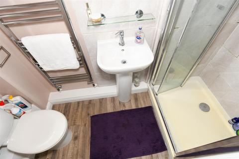 11 Foxglove Drive, Trowbridge, BA14 7SQ