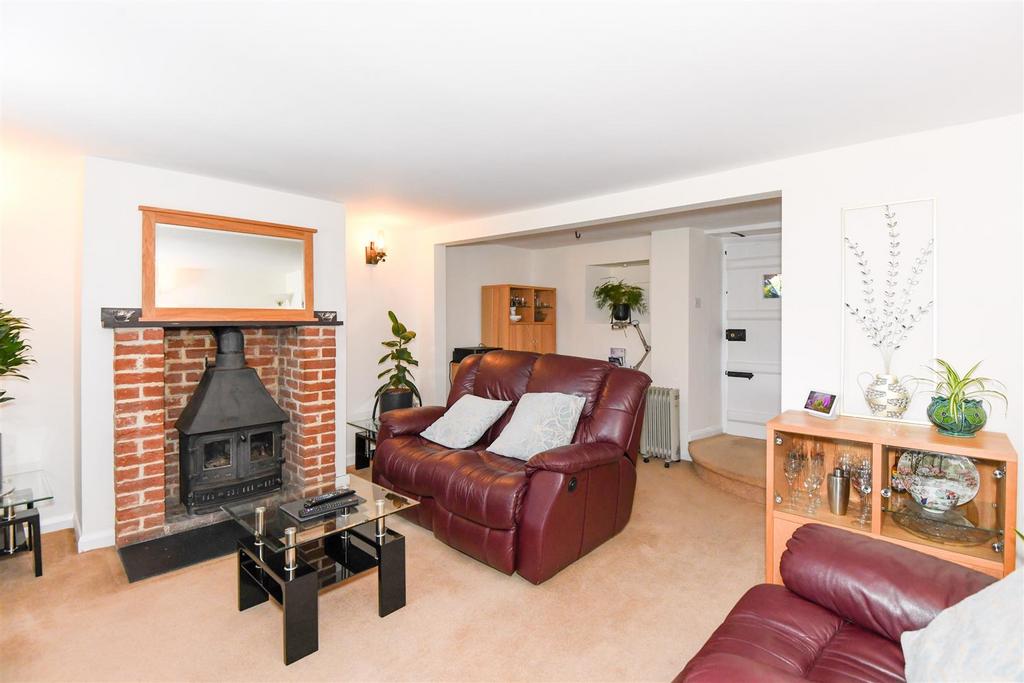 Upton Scudamore 2 bed terraced house for sale £220,000