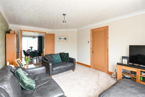 4 bedroom detached house for sale, Magnolia Rise, Trowbridge