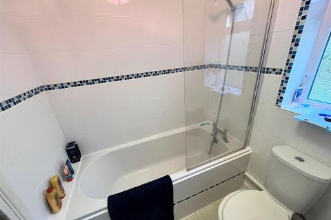 20 Speedwell Close, Trowbridge, BA14 0YA