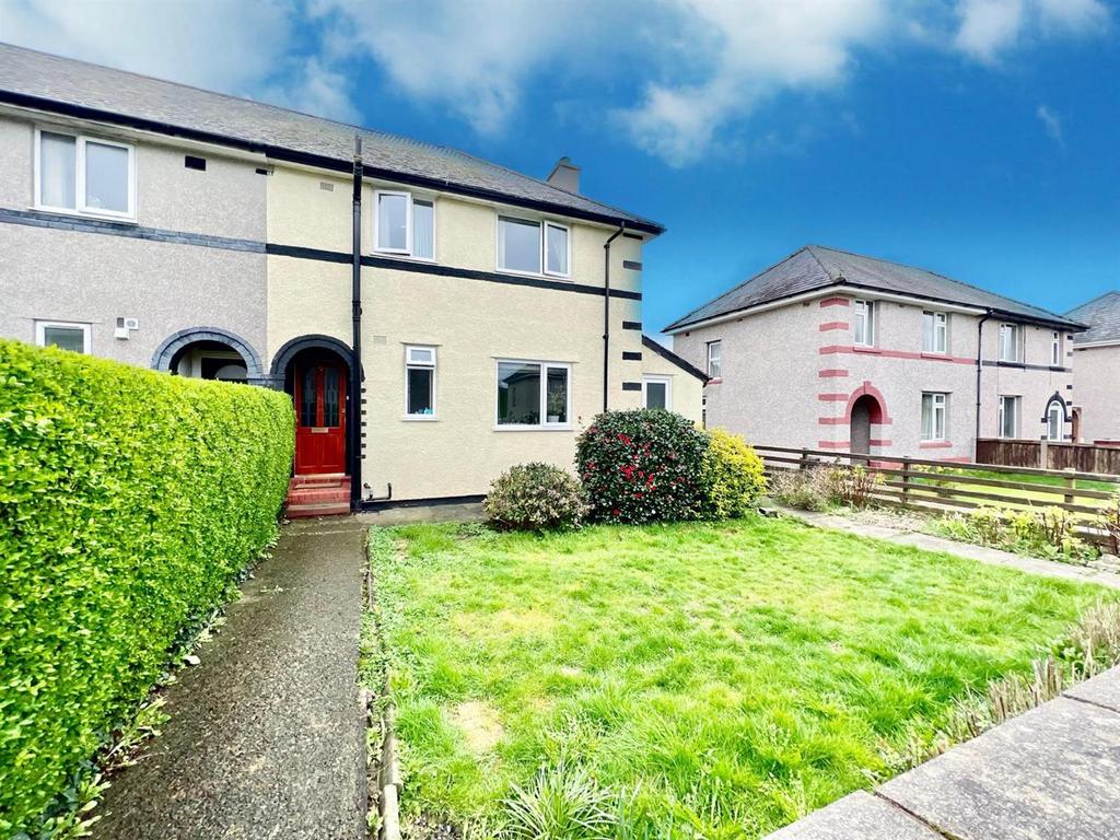 Cae Person, Llanrwst 3 bed house for sale £179,950