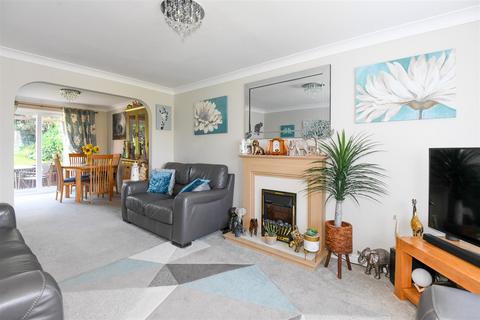 78 Azalea Drive, Trowbridge, BA14 9GG