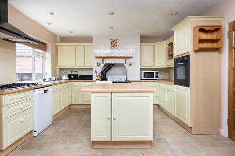 4 bedroom semi-detached house for sale, Devizes Road, Hilperton, Trowbridge Wiltshire