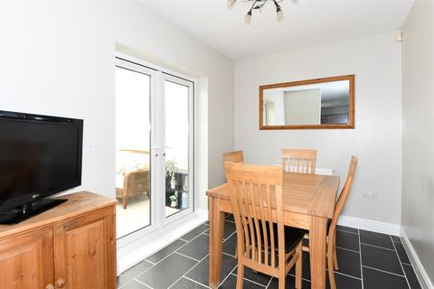 30 Hulbert Close, Hilperton, Trowbridge, BA14 7FL
