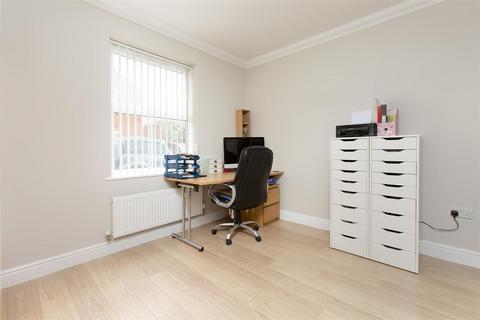 30 Hulbert Close, Hilperton, Trowbridge, BA14 7FL