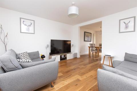 13 Southfield, Southwick, Trowbridge, BA14 9PN