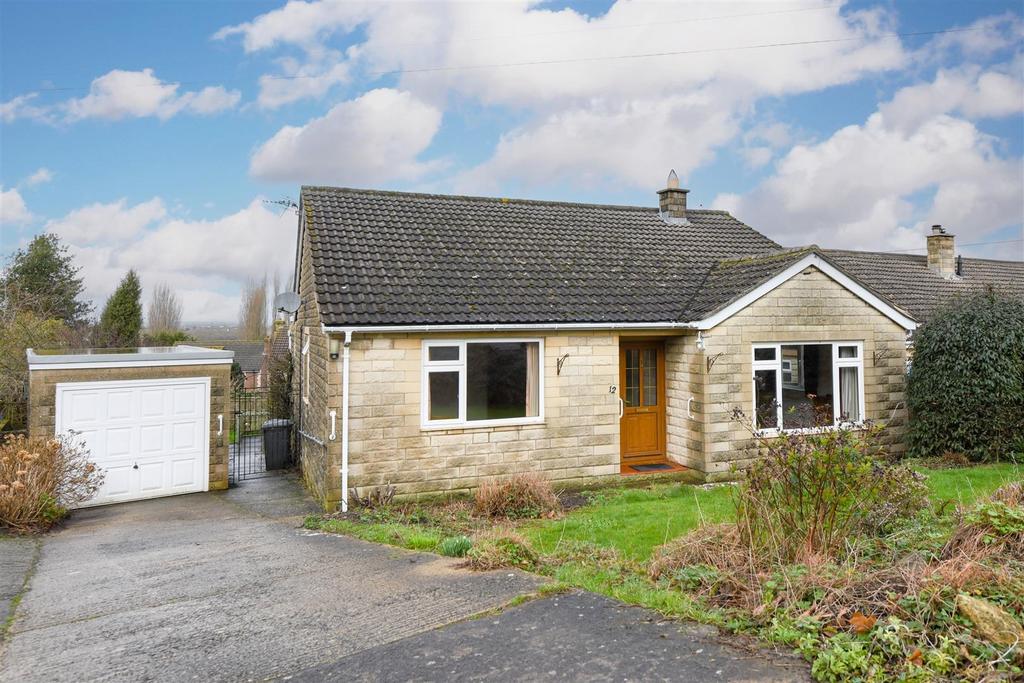 Orchard Close, West Ashton 3 bed detached house for sale £360,000