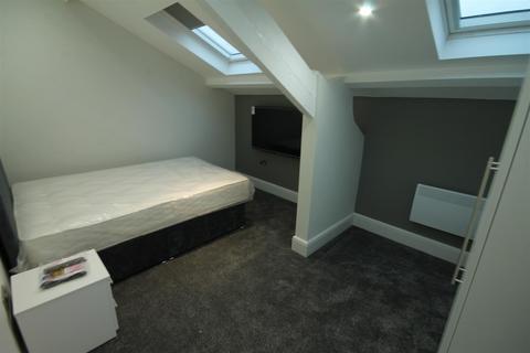 2 bedroom apartment to rent, Nun Street, Newcastle Upon Tyne
