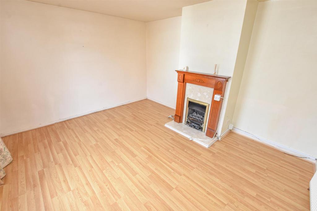 LOUNGE-2.jpg