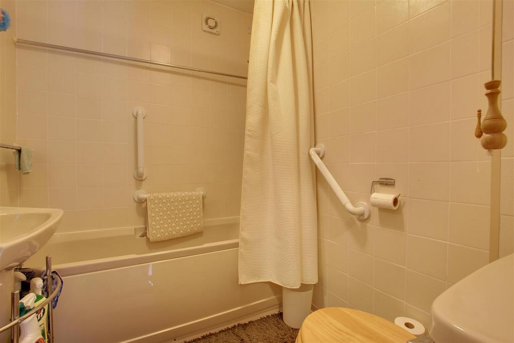 Bathroom / wc