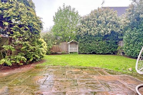 1 Framlingham Way, Great Notley, Braintree, CM77 7YY