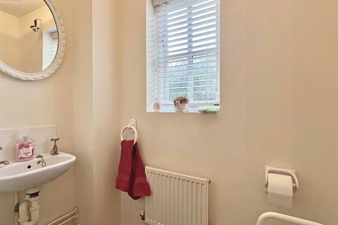 1 Framlingham Way, Great Notley, Braintree, CM77 7YY
