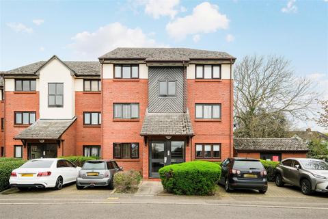1 bedroom apartment for sale, Maple Gate, Loughton
