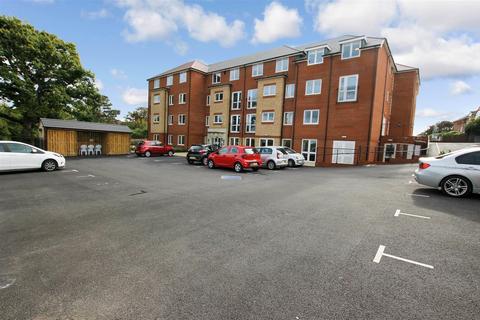 1 bedroom retirement property for sale, Botley Road, Park Gate SO31