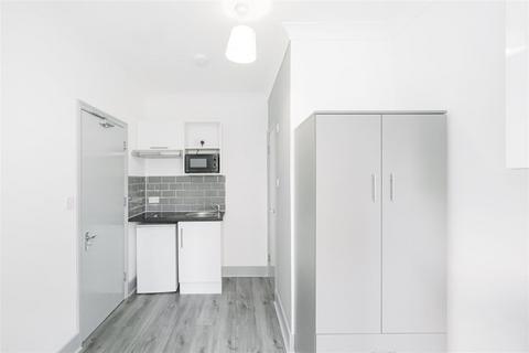 undefined, Goldsmith Road, Leyton, E10
