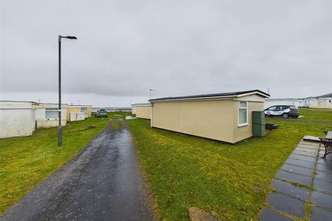 3 bedroom chalet for sale - Carmarthen Bay Holiday Park,, Port Way, Ferryside, Kidwelly