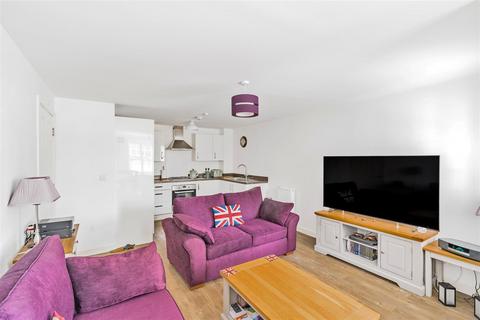 2 bedroom flat for sale, Montefiore Drive, Southampton SO31
