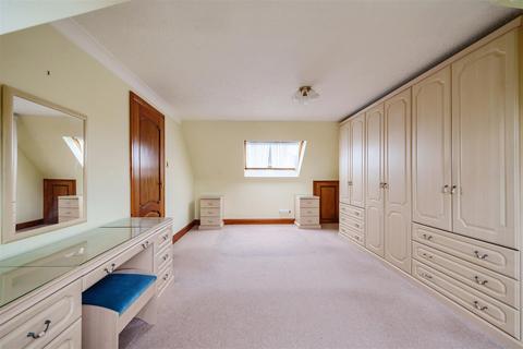 3 bedroom detached house for sale, Prinsted Crescent, Portsmouth PO6