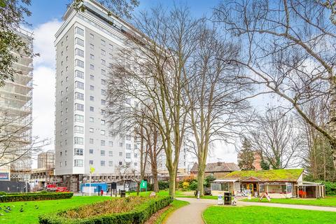 1 bedroom apartment for sale, Throwley Way, Sutton