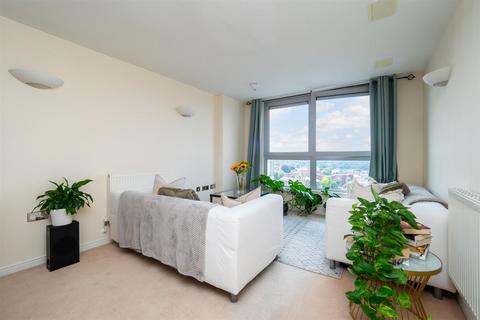 1 bedroom apartment for sale, Throwley Way, Sutton