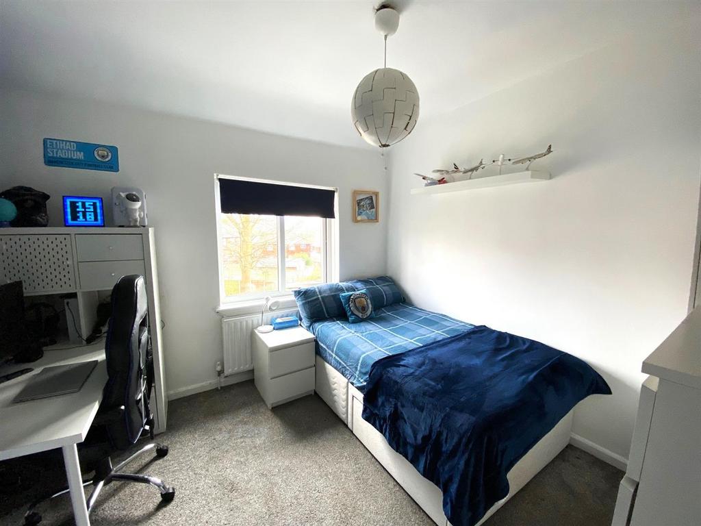 BED 2.jpg