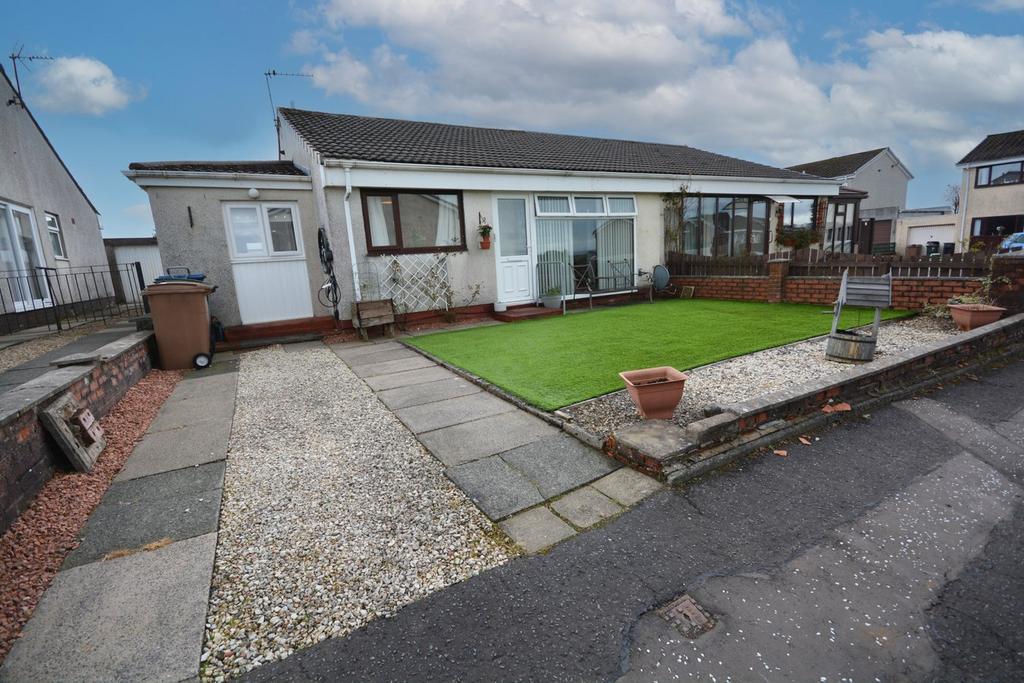 Nairn Close, Stewarton, Kilmarnock, KA3 3 bed semidetached bungalow