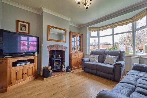 3 bedroom semi-detached house for sale, Lychgate Lane, Burbage