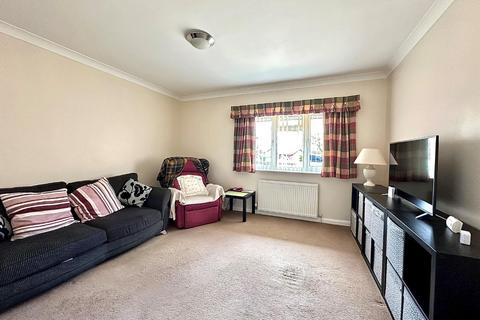 4 bedroom detached bungalow for sale, Teal Close, West Hunsbury, Northampton NN4