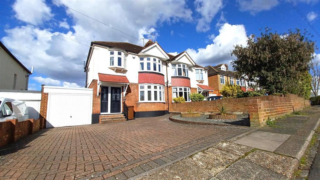 Grange Way, Rochester 3 bed semidetached house for sale £475,000