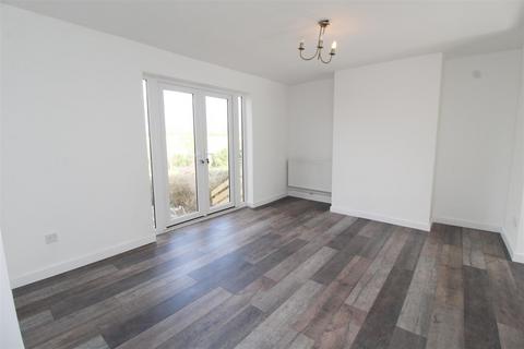3 bedroom end of terrace house for sale, Perry Lane, Sherington, Newport Pagnell