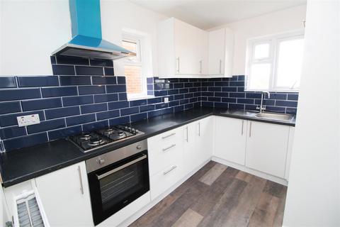 3 bedroom end of terrace house for sale, Perry Lane, Sherington, Newport Pagnell