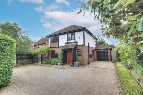 4 bedroom detached house for sale, The Fairway, Bluntisham