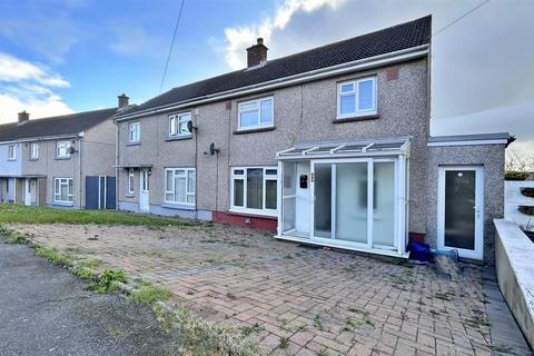 3 bedroom semi-detached house for sale, Haven Drive, Hakin, Milford Haven