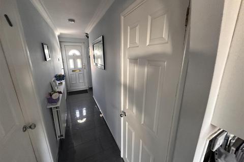 4 bedroom house for sale, Fifth Avenue, Canvey Island SS8