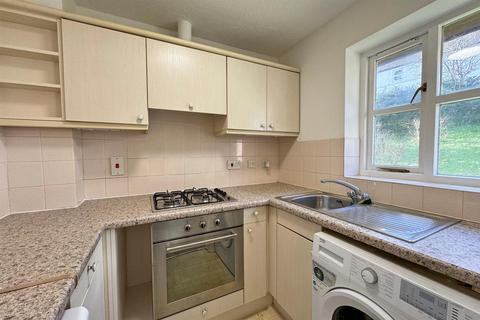 16 Town End Close, Godalming, GU7 1DG