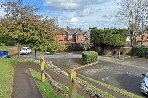 16 Town End Close, Godalming, GU7 1DG