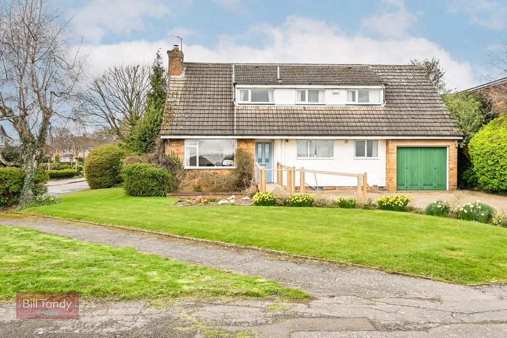 Cricket Lane, Lichfield, WS14 4 bed detached house for sale £550,000