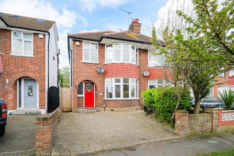 3 bedroom semi-detached house for sale, St Anthonys Avenue, Woodford Green