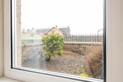 2 Annfield Place, Alyth, Blairgowrie, PH11 8ET