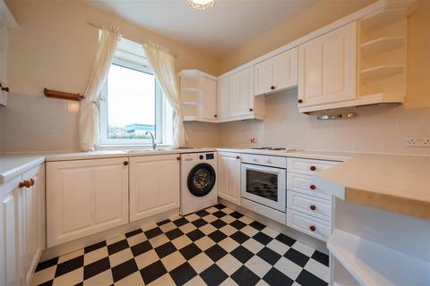 2 Annfield Place, Alyth, Blairgowrie, PH11 8ET