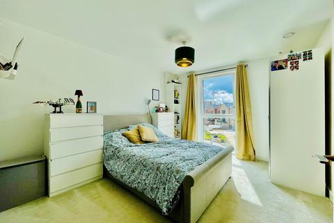 1 bedroom apartment for sale, Park Street, Campbell Park, Milton Keynes, MK9