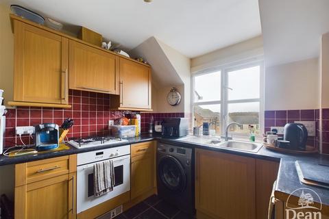 2 bedroom coach house for sale, Listers Place, Cinderford