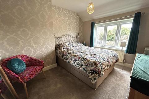 3 Albert Drive, Halesowen, B63 4SR