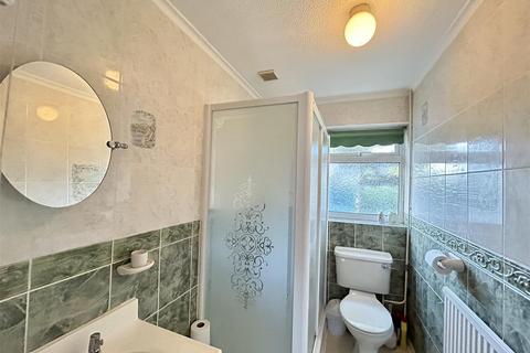 2 Abbot Thurston Avenue, Ely, CB6 1BP