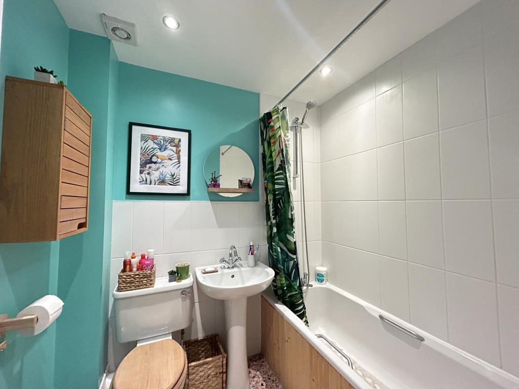 Bath].jpeg